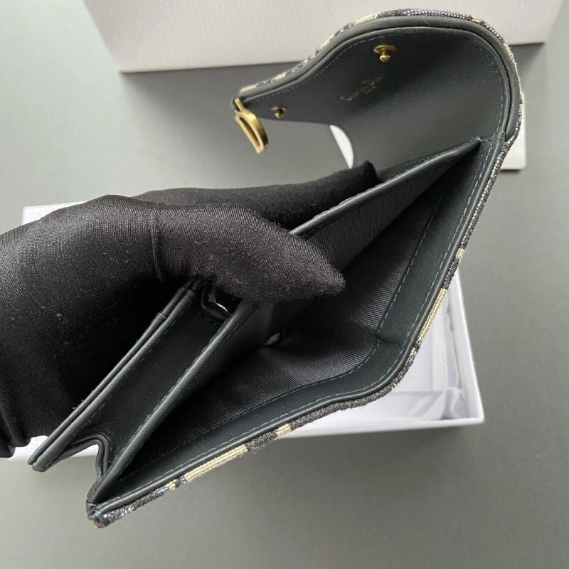 ComfortFit Christian Dior Wallet 68518