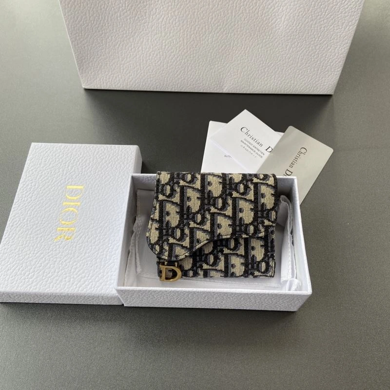 Lightweight Christian Dior Wallet 68491
