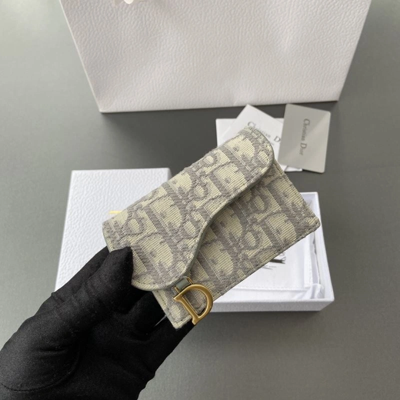 Sophisticated Christian Dior Wallet 68488