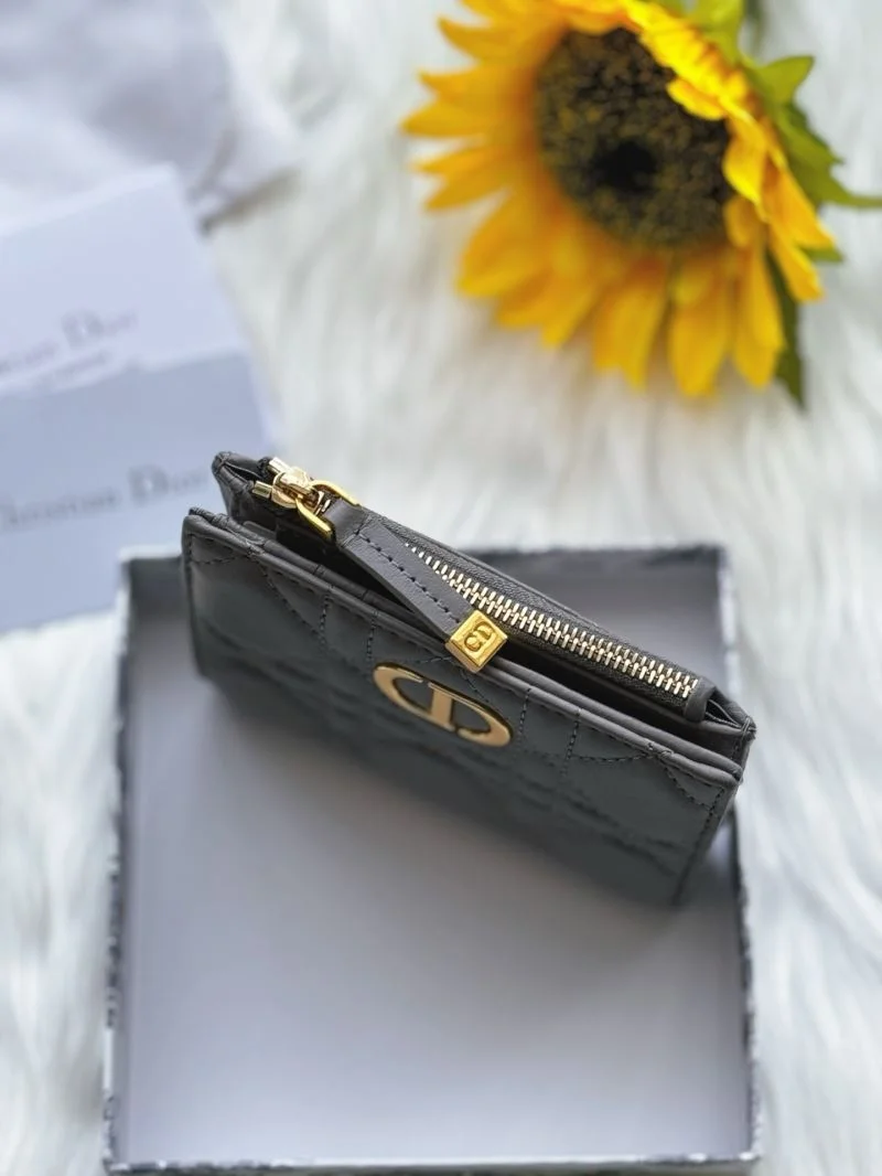 Christian Dior Wallets Purse Youthful 46691