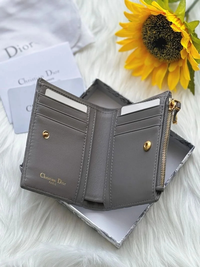 Christian Dior Wallets Purse Youthful 46691