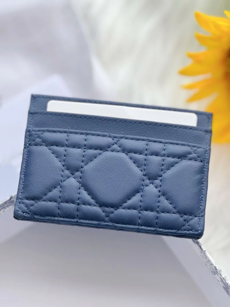 Christian Dior Wallets Purse Sophisticated 46682