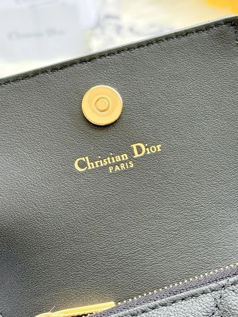 Vibrant Christian Dior Wallets Purse 46671