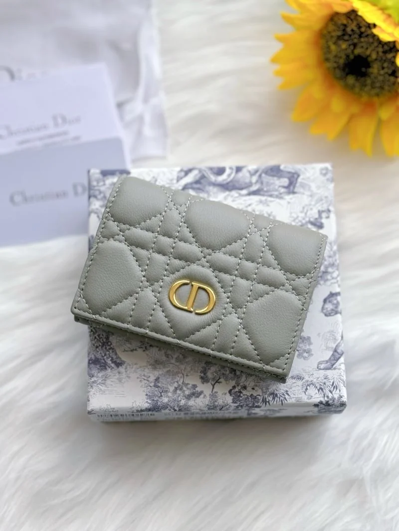Christian Dior Wallets Purse Sophisticated 46717