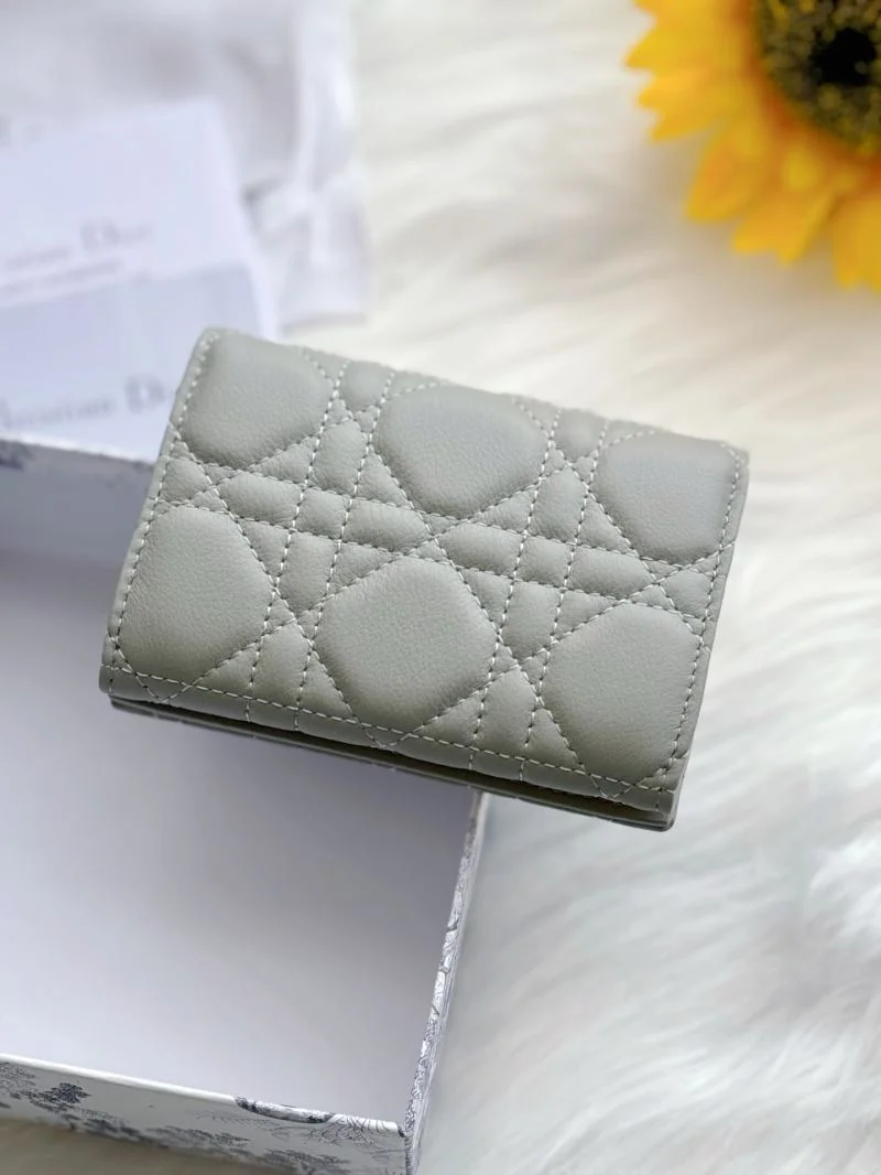 Christian Dior Wallets Purse Sophisticated 46717