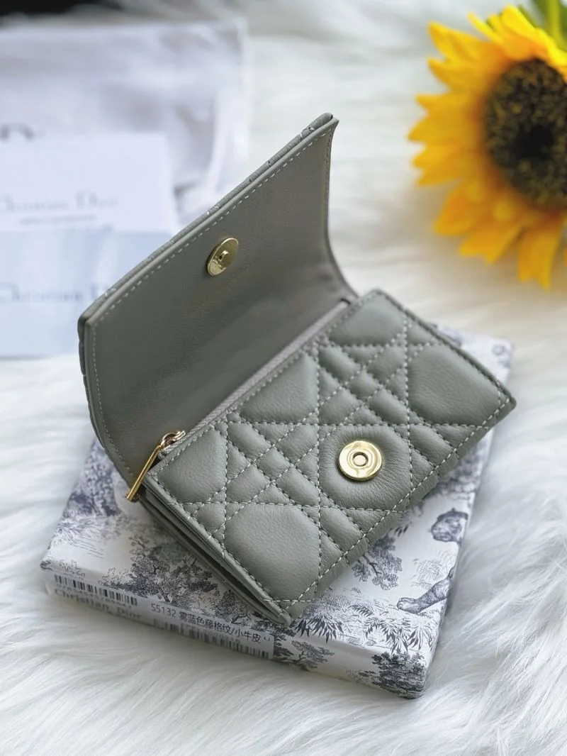 Christian Dior Wallets Purse Sophisticated 46717