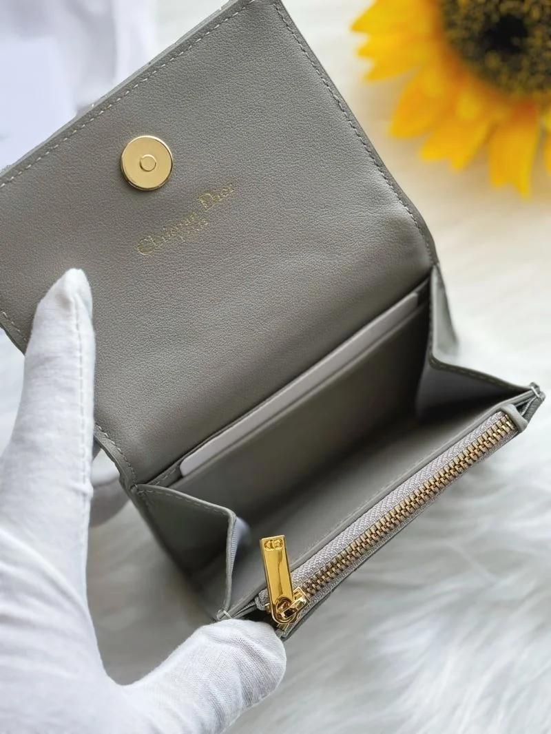 Christian Dior Wallets Purse Sophisticated 46717