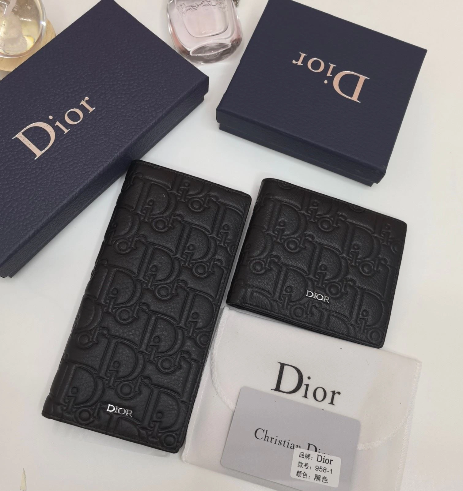 Christian Dior Wallets Purse Durable 93216