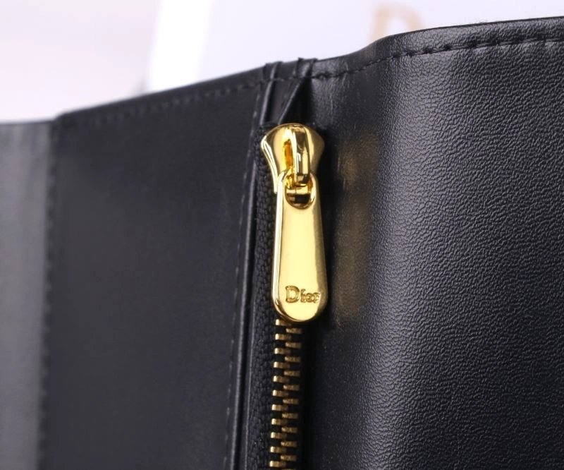 Christian Dior Wallets Purse Durable 88243