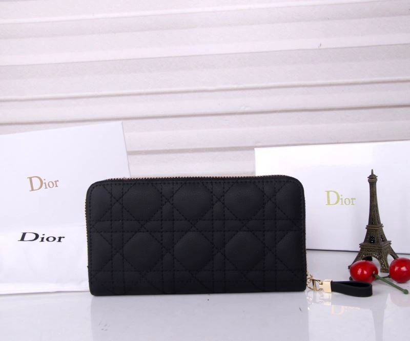 Trendsetting Christian Dior Wallets Purse 88224