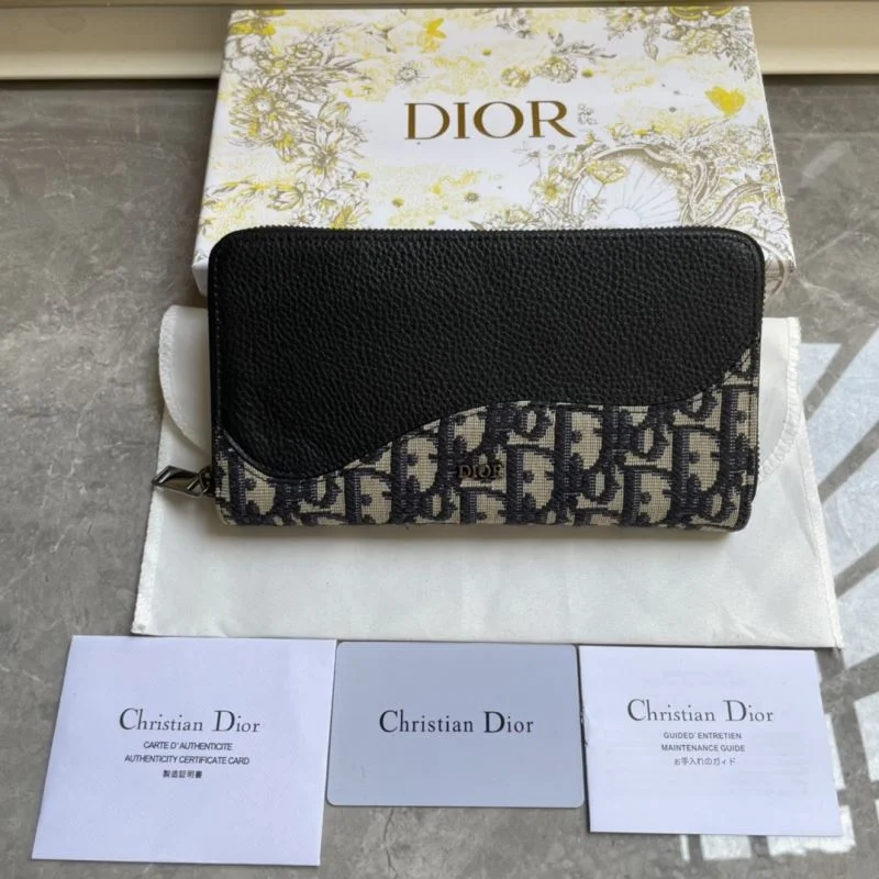 FlexibleFit Christian Dior Wallets Purse 46116