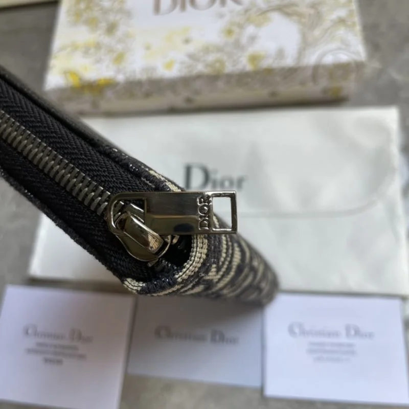 FlexibleFit Christian Dior Wallets Purse 46116