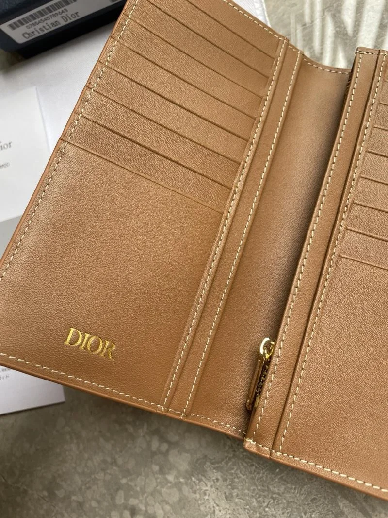 Christian Dior Wallets Purse Bright 46212