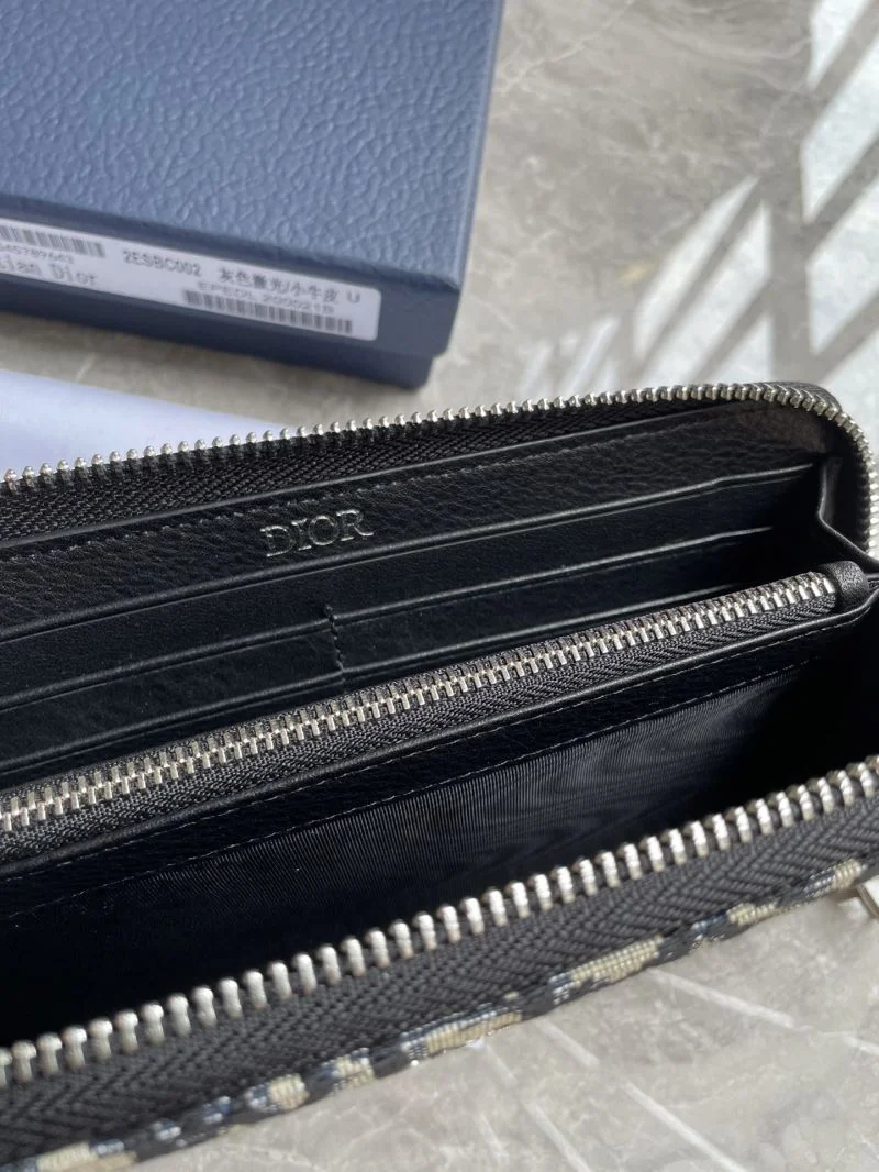 Resilient Christian Dior Wallets Purse 46011