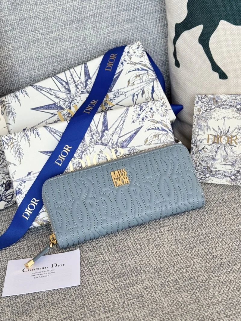 Packable Christian Dior Wallets Purse 46005