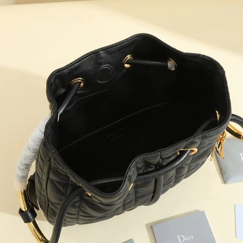 Resilient Christian Dior Wallets Purse 46009