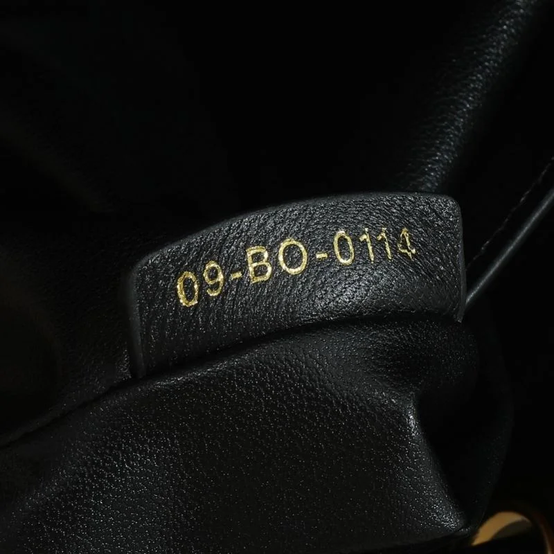Resilient Christian Dior Wallets Purse 46009