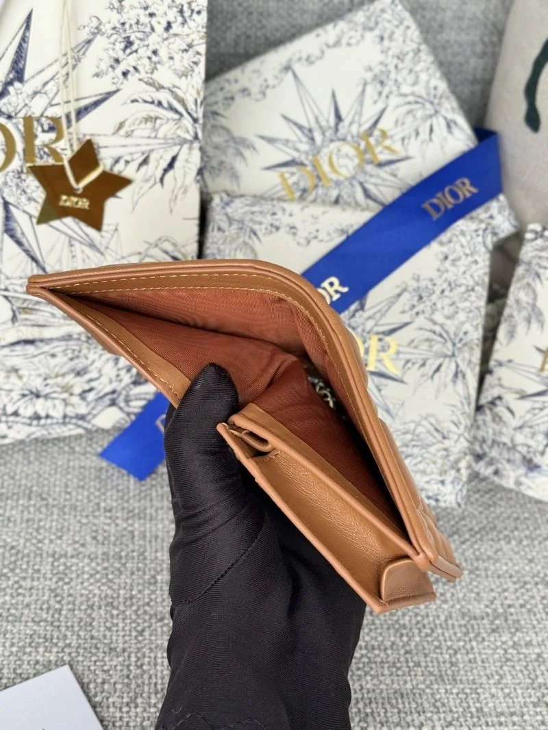 Sleek Christian Dior Wallets Purse 45916