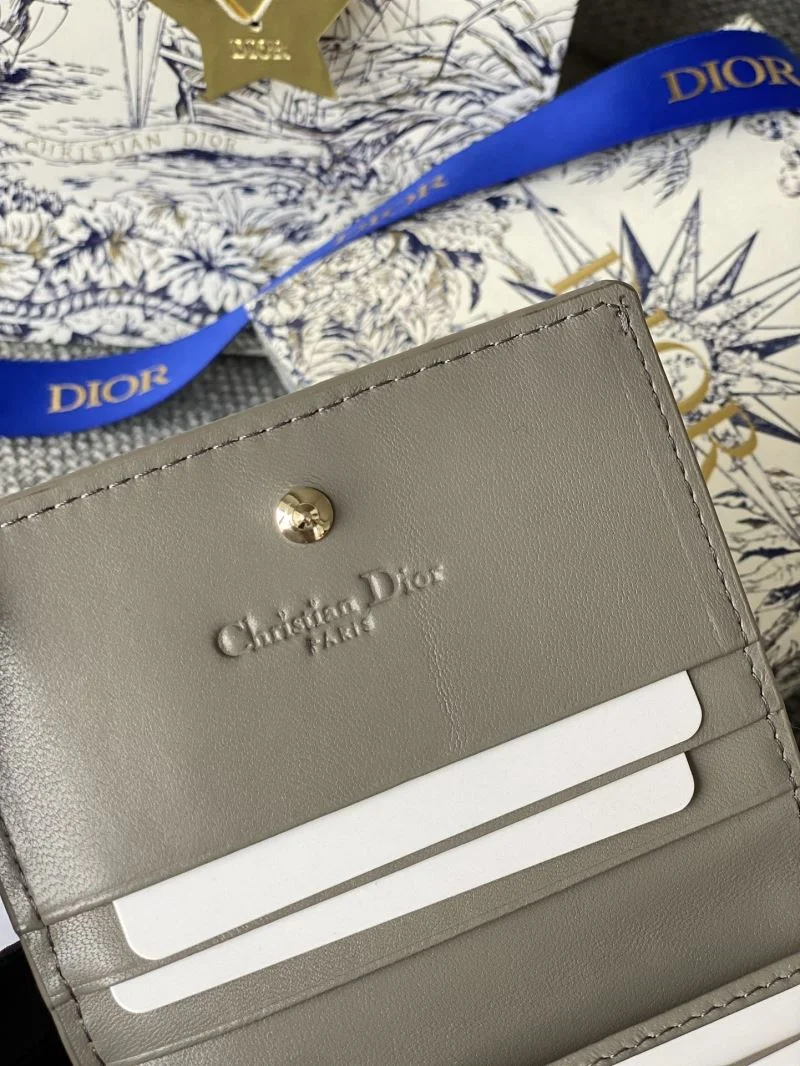 Refined Christian Dior Wallets Purse 45909