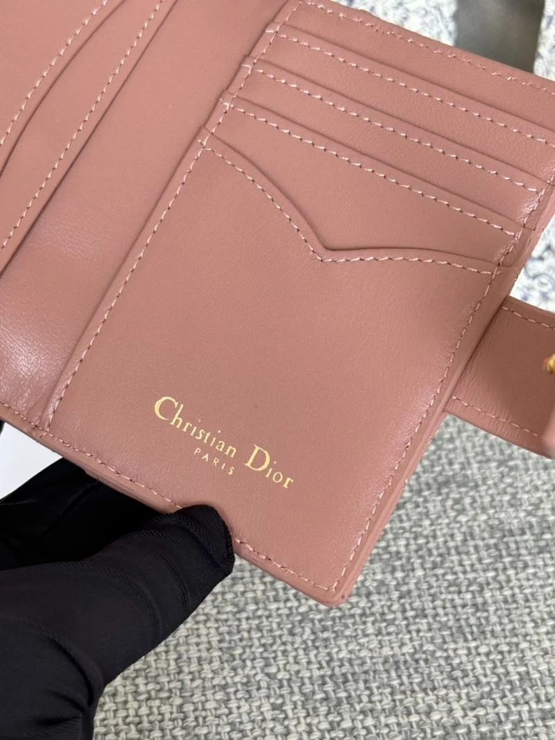 Elegant Christian Dior Wallets Purse 45861