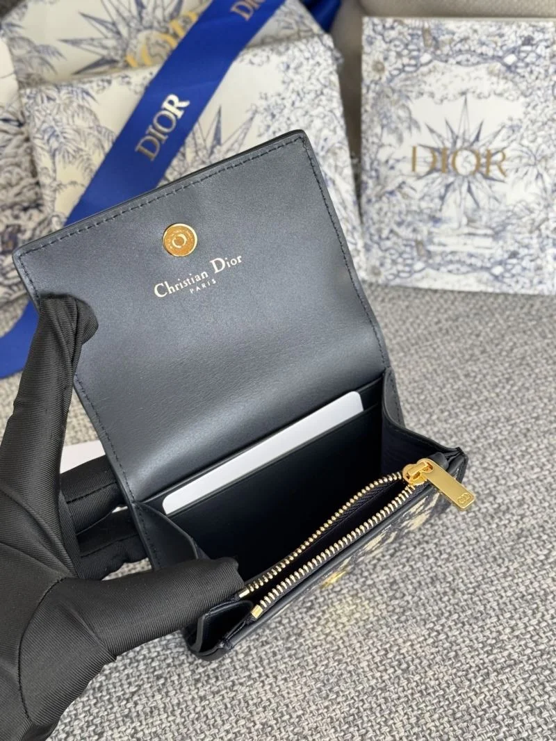 Bold Christian Dior Wallets Purse 45857