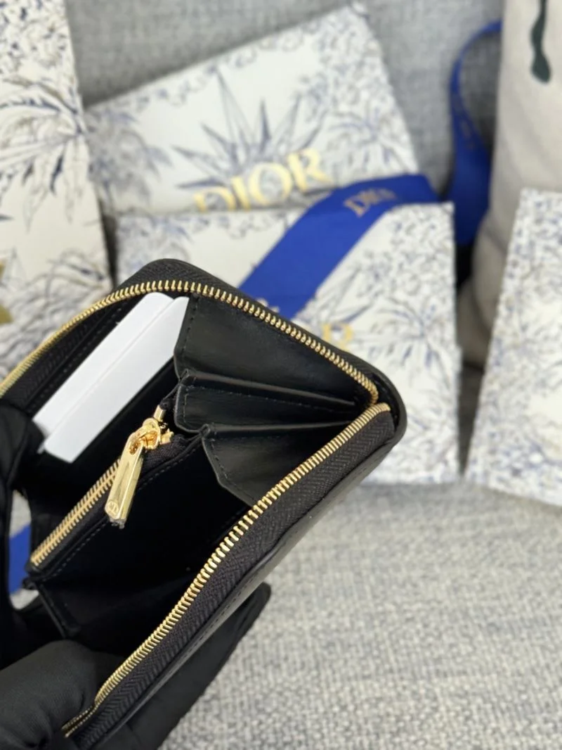 Vibrant Christian Dior Wallets Purse 45846