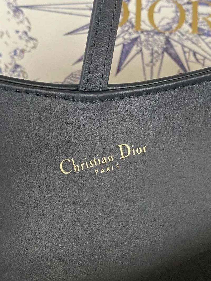 GoAnywhere Christian Dior Wallets Purse 37676