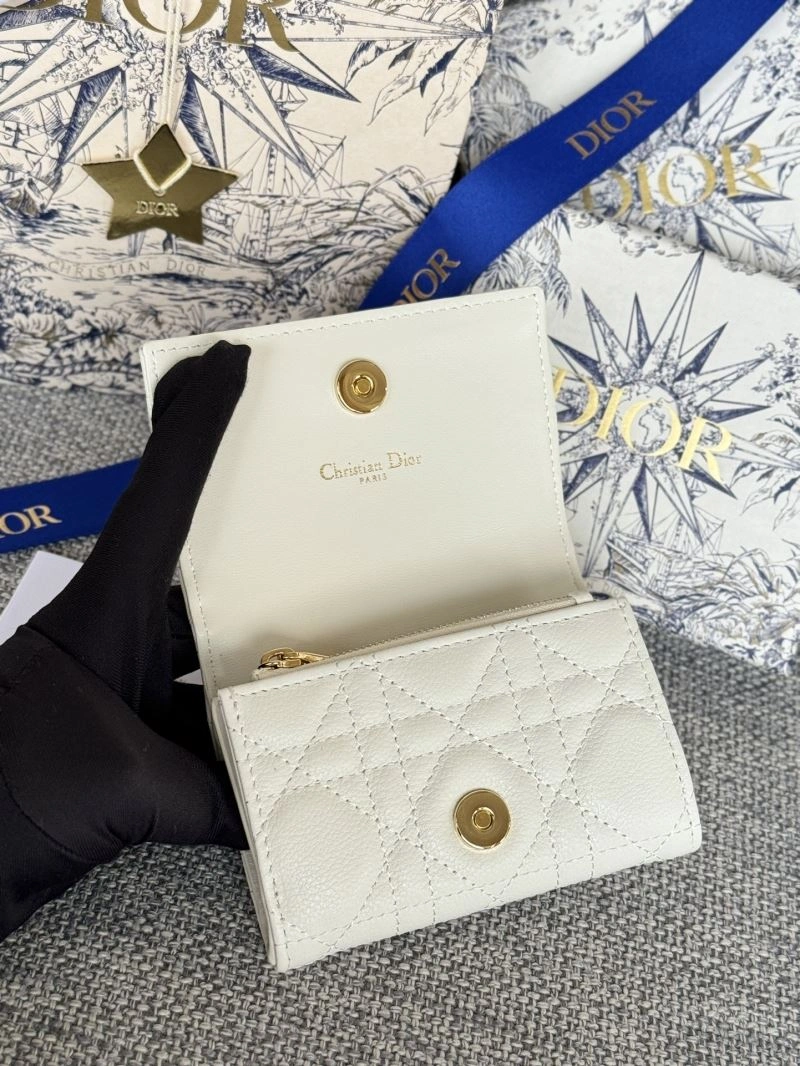 Christian Dior Wallets Purse Refined 68627