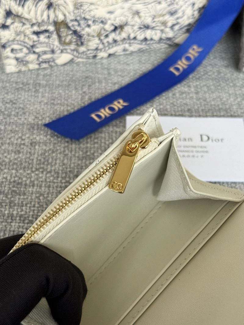 Christian Dior Wallets Purse Refined 68627