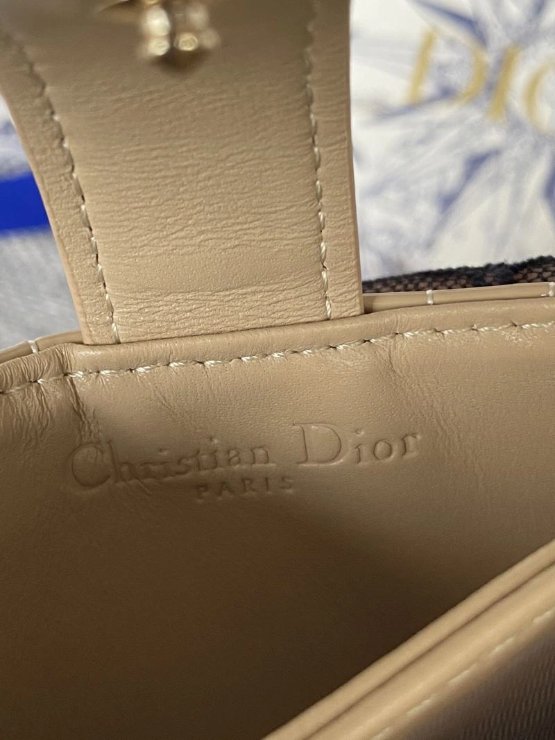 Christian Dior Wallets Purse Sleek 66001