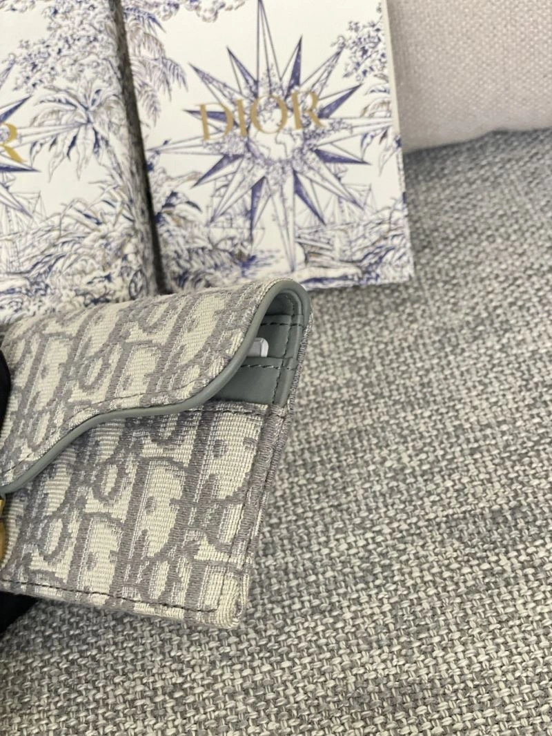 Contemporary Christian Dior Wallets Purse 57045