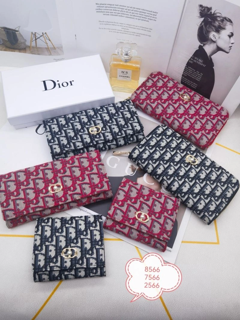 Cozy Christian Dior Wallets Purse 86152