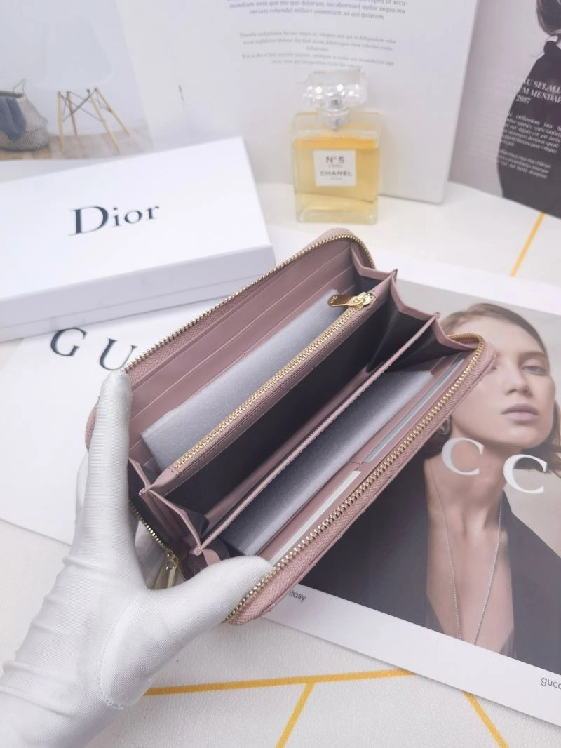 Cozy Christian Dior Wallets Purse 86143