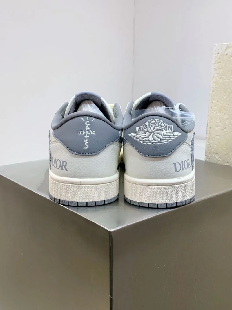 Vibrant Christian Dior x Nike Shoes 20451