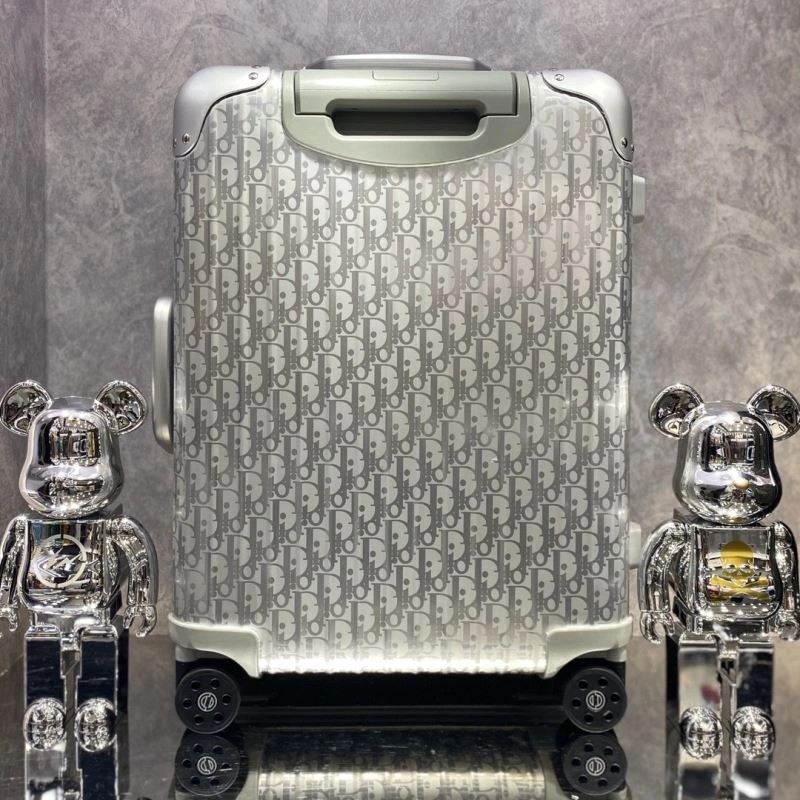 Christian Dior x Rimowa Suitcase FastDry 69401