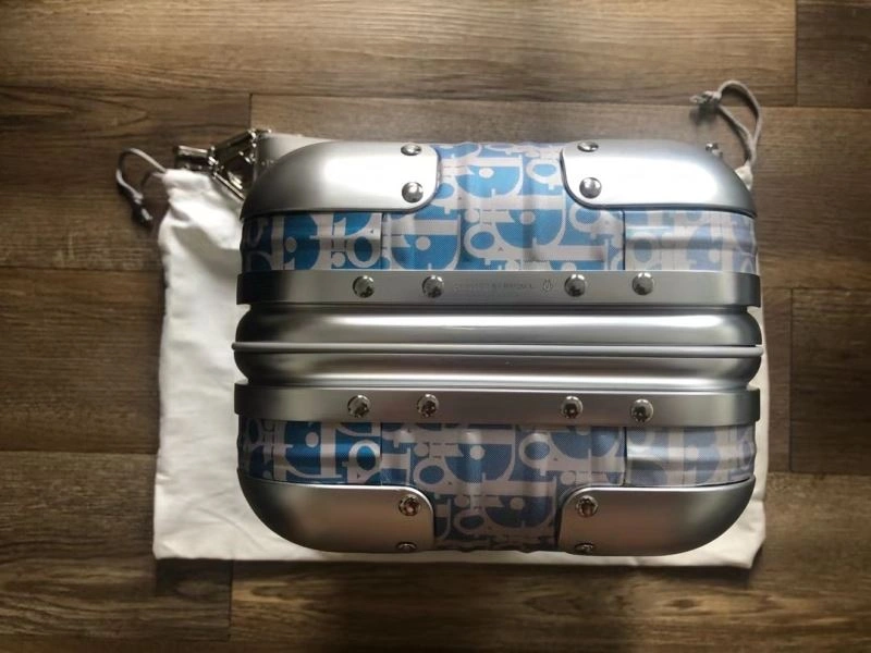 Flexible Christian Dior x Rimowa Suitcase 69397