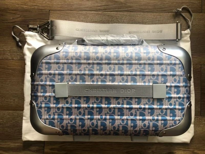 Flexible Christian Dior x Rimowa Suitcase 69397