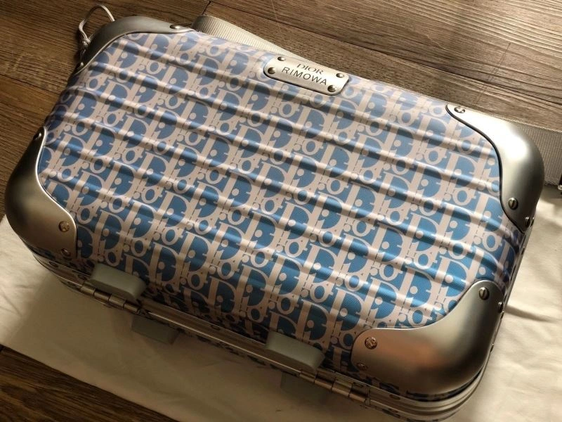 Flexible Christian Dior x Rimowa Suitcase 69397