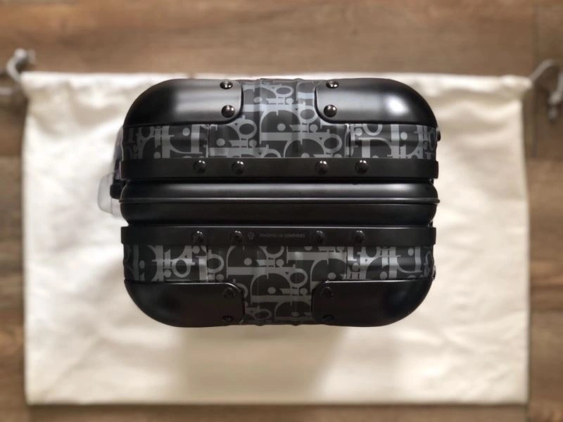 Christian Dior x Rimowa Suitcase ModernLook 69399