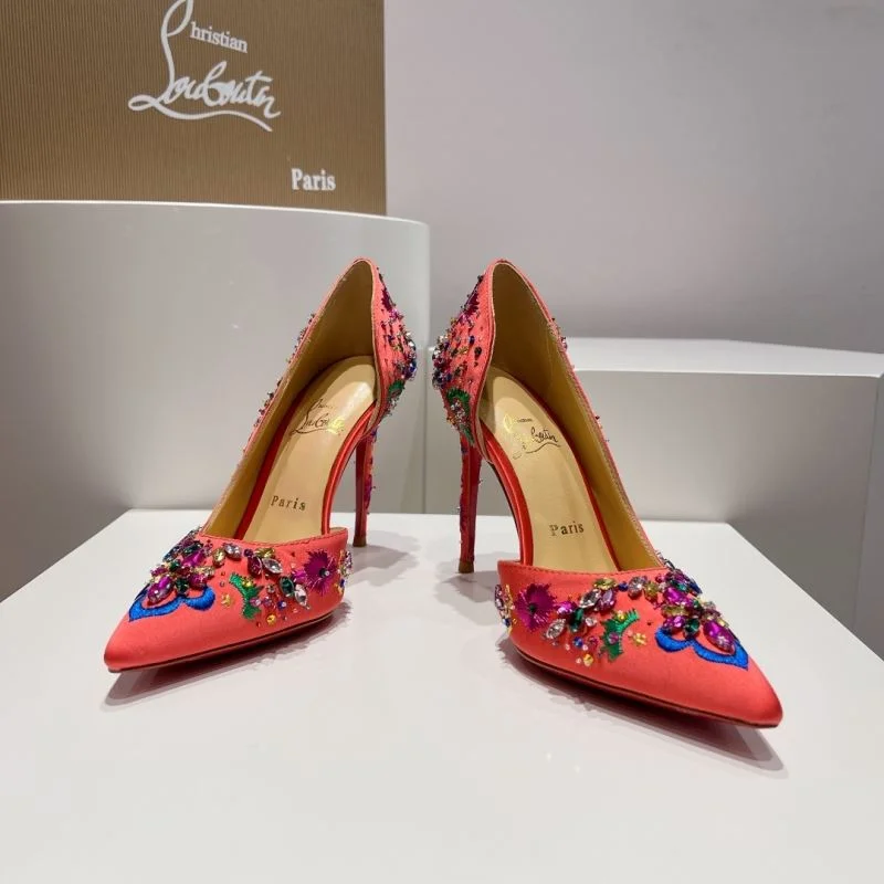 Breathable Christian Louboutin Heeled Shoes 22720