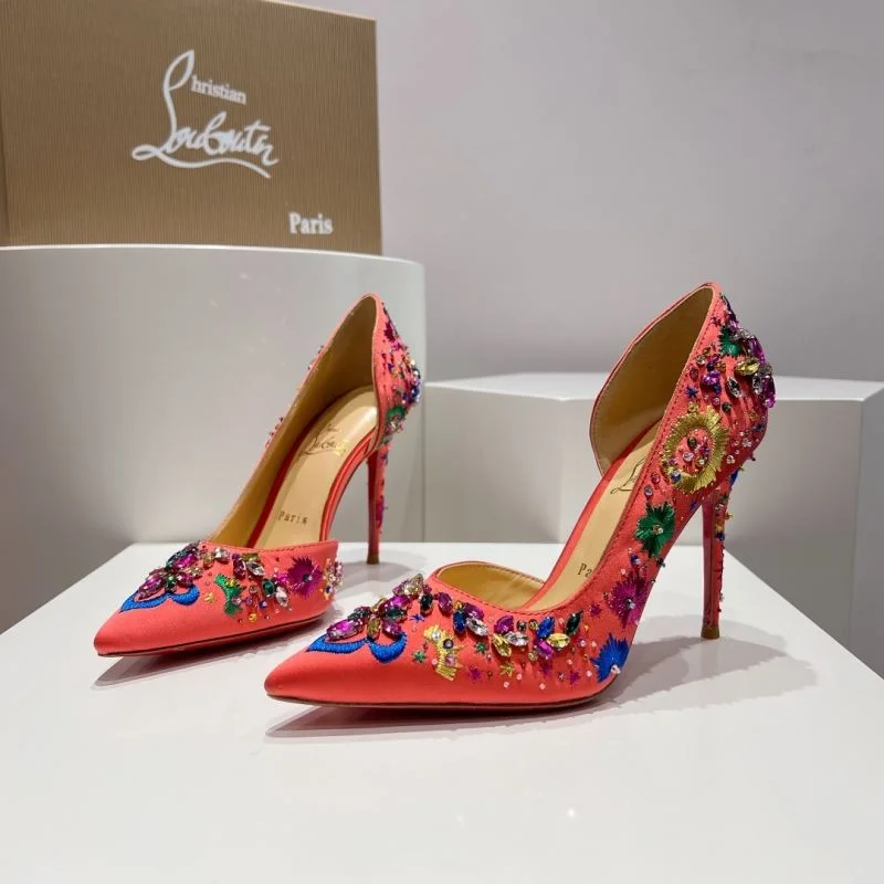 Breathable Christian Louboutin Heeled Shoes 22720