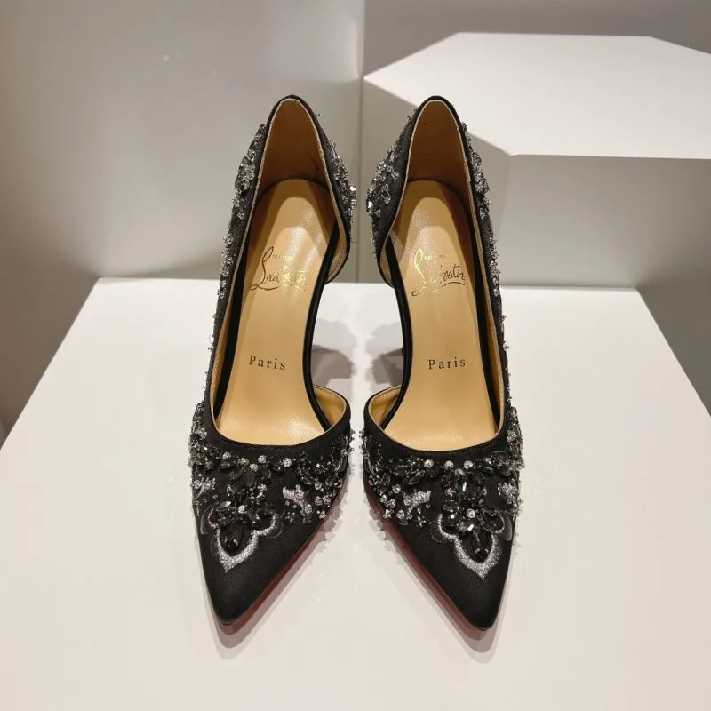 Christian Louboutin Heeled Shoes TimelessDesign 22724