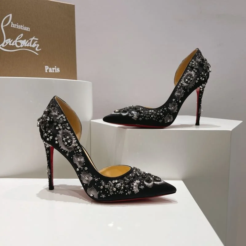 Christian Louboutin Heeled Shoes TimelessDesign 22724
