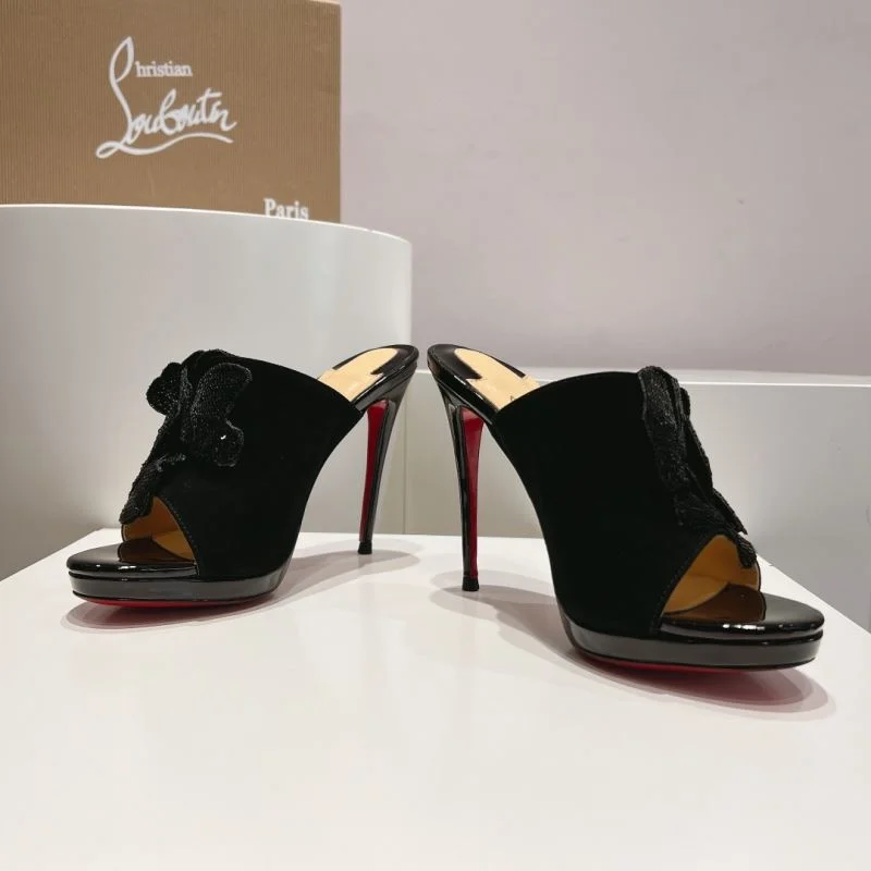 Christian Louboutin Heeled Shoes Vibrant 22739