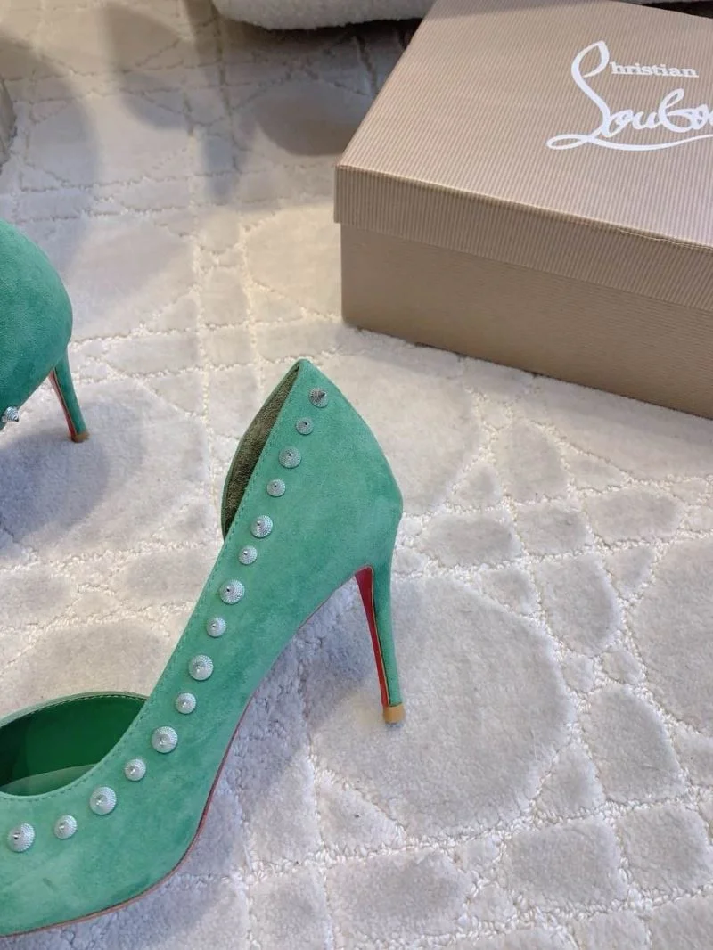 Christian Louboutin Heeled Shoes Stylish 22805