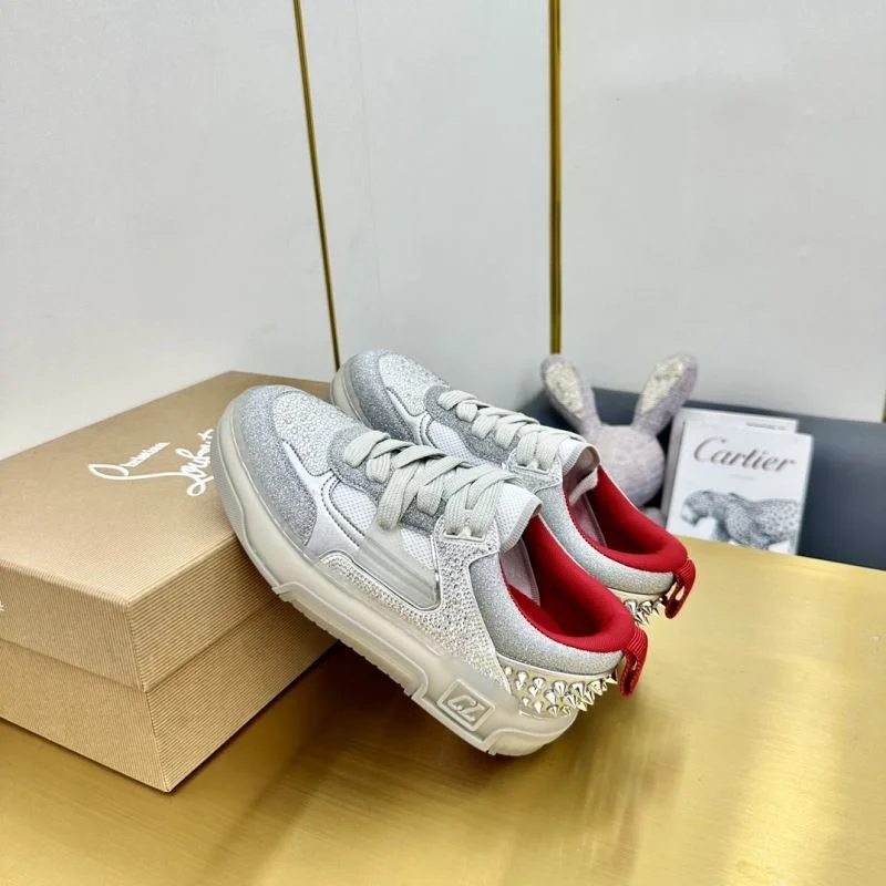 Chic Christian Louboutin Low Shoes 22780