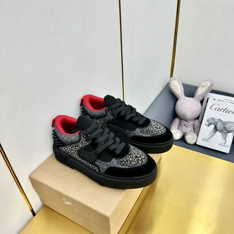 StreetReady Christian Louboutin Low Shoes 22781