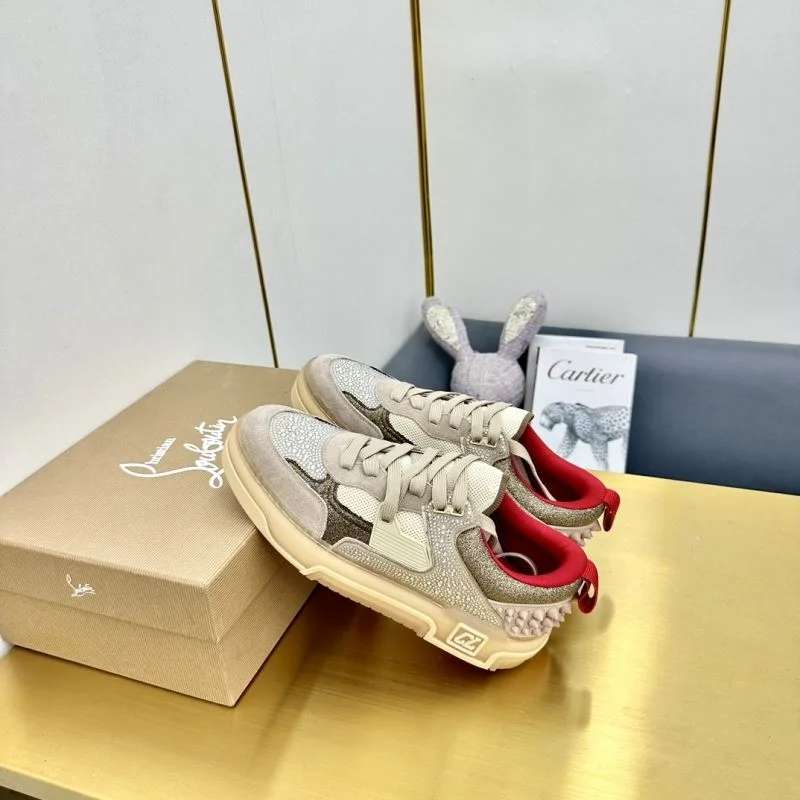 Christian Louboutin Low Shoes Versatile 22775