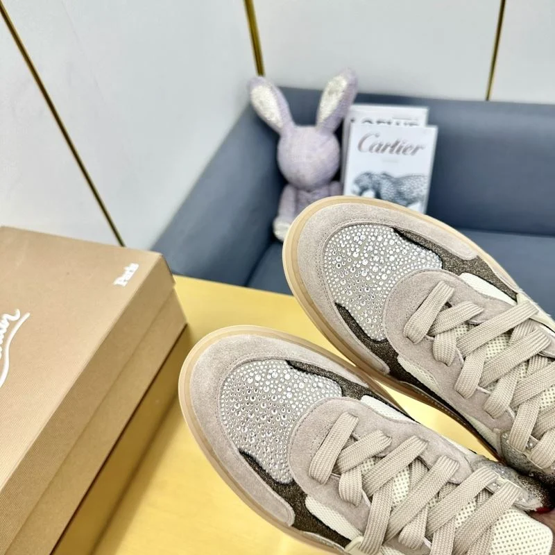 Christian Louboutin Low Shoes Versatile 22775