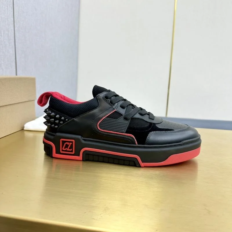 Christian Louboutin Low Shoes Chic 22776